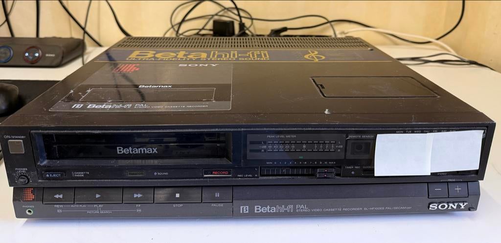 3 Sony Betamax Videorecorders - Niet Werkend (voor onderdele, Ophalen of Verzenden, Niet werkend, Betamax-speler of -recorder