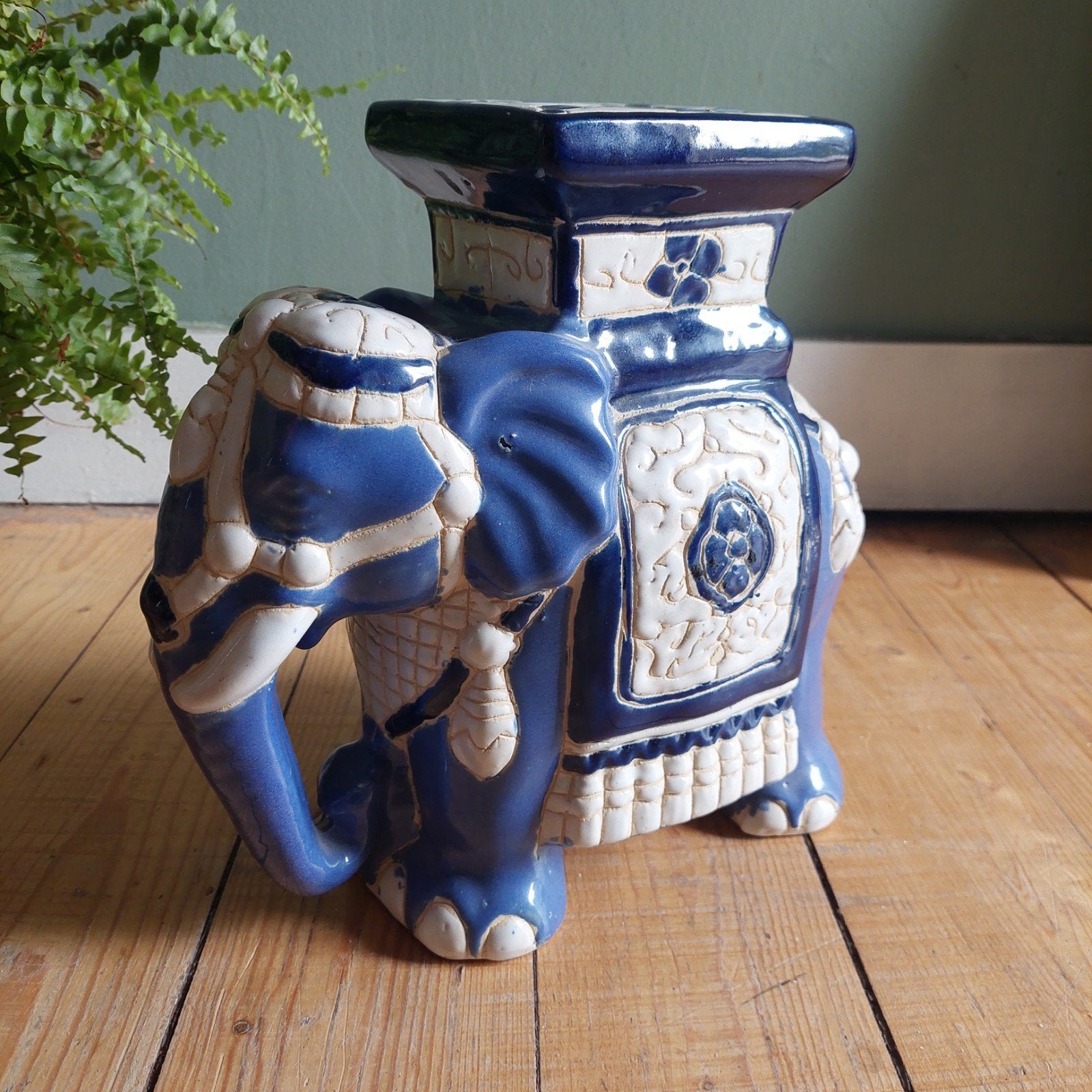 Lucky Vintage plantentafeltje vensterbank Olifant keramiek, Ophalen, Minder dan 45 cm, Minder dan 55 cm, .