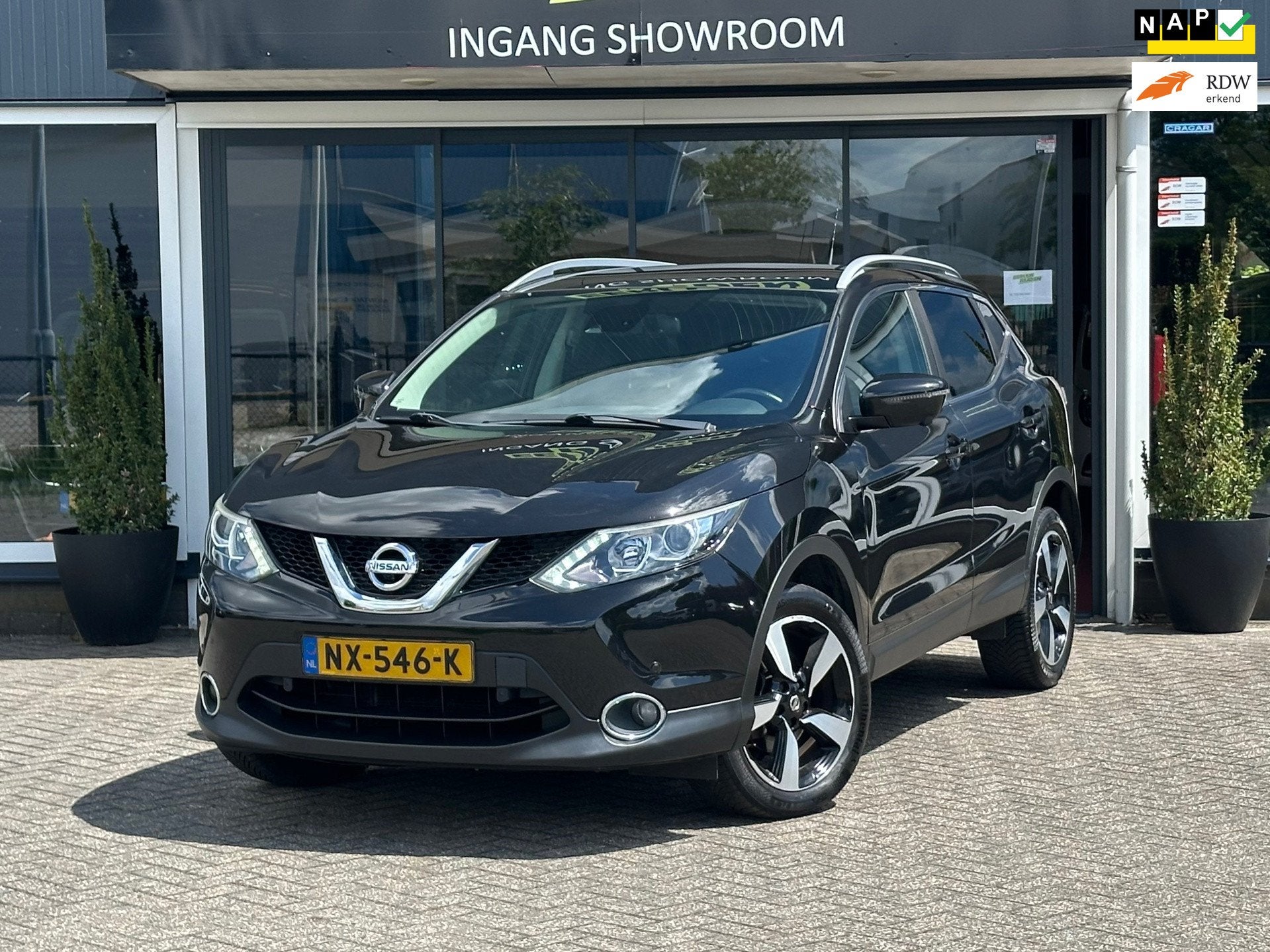 Nissan Qashqai 1.2 N-Connecta / Nwe Apk / Pano / 360 Camera, Voorwielaandrijving, Gebruikt, Euro 6, 4 cilinders