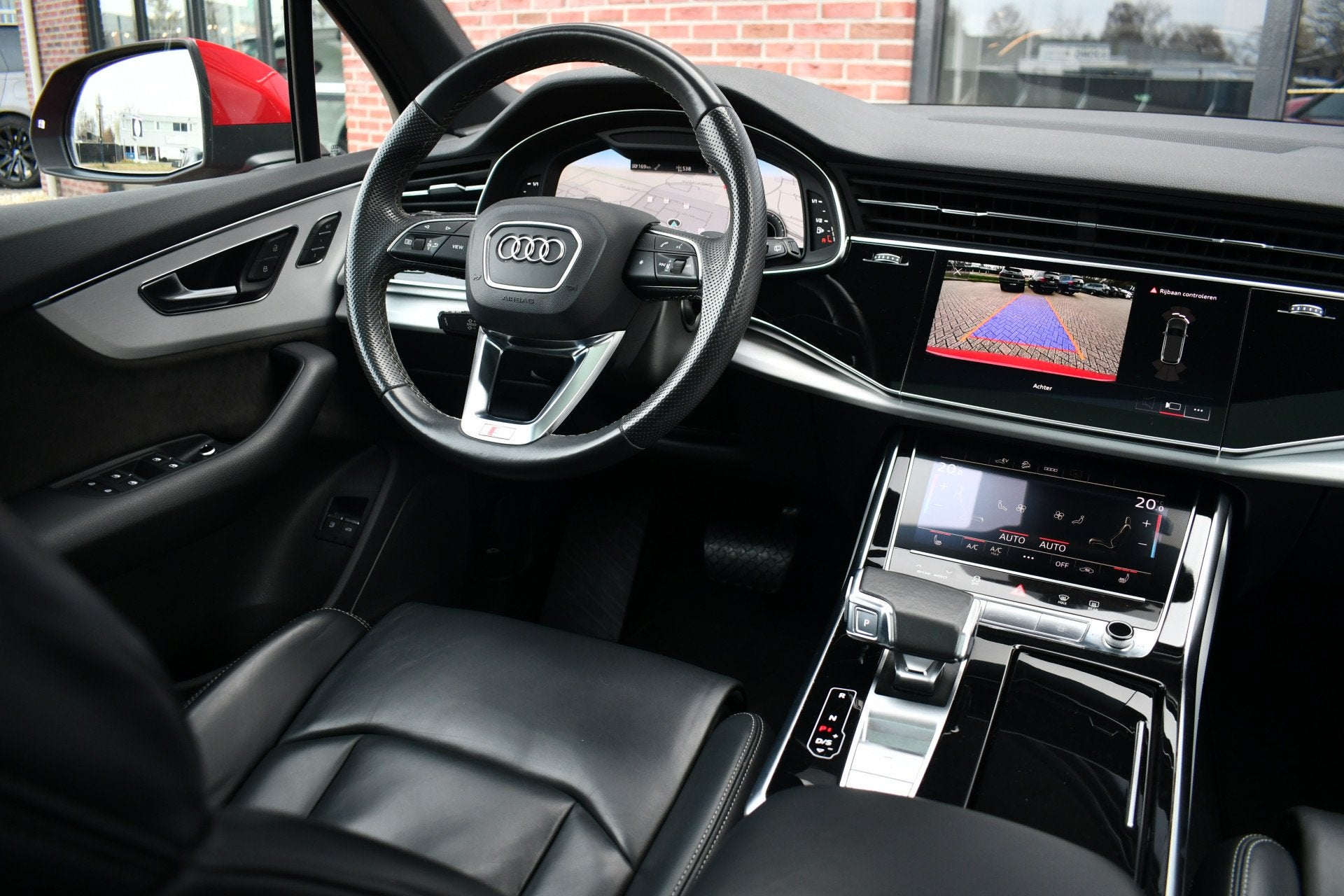 Audi Q7 55 TFSI e quattro S-Line Rijklaar! Pano 22inch Conto, Automaat, Gebruikt, Zwart, 2995 cc