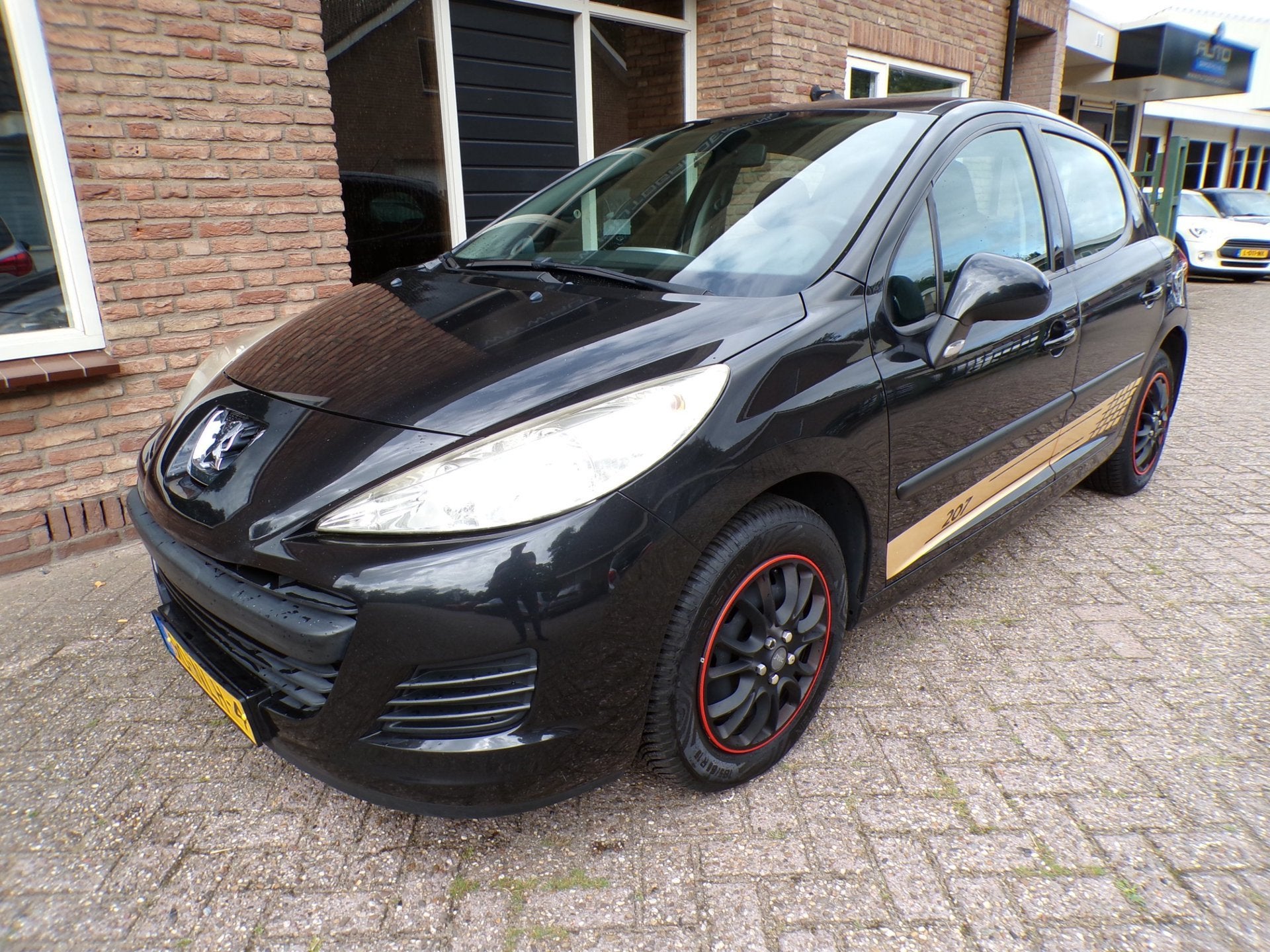 Peugeot 207 1.4 VTi XR, Voorwielaandrijving, Stof, Zwart, Zwart