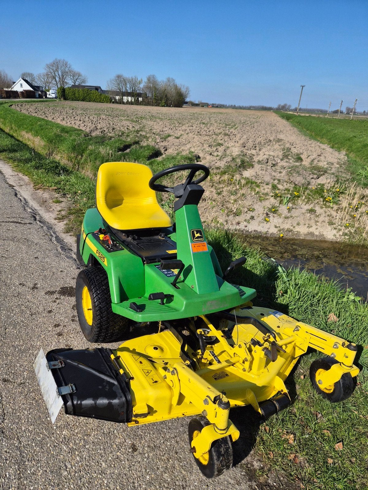John deere f525, Ophalen of Verzenden, Zo goed als nieuw