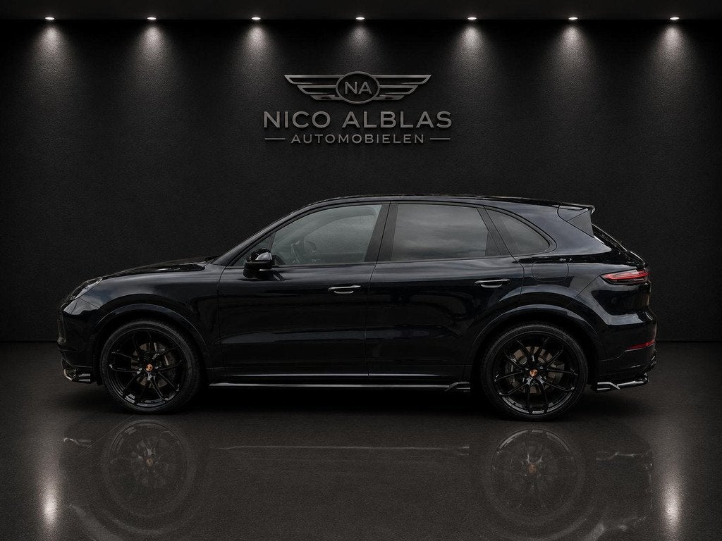 Porsche Cayenne 3.0 E-Hybrid Pano dak, luchtvering, head up,, Auto's, Porsche, Automaat, Cayenne, 14 kWh, Gebruikt