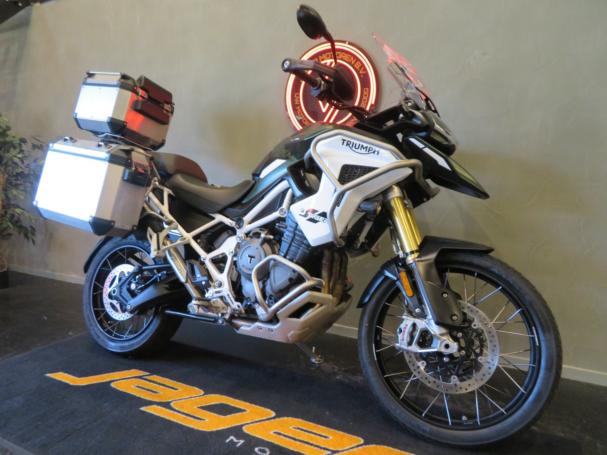 Triumph Tiger 1200 RALLY PRO KOFFERS HISTOR, 1160 cc, Bedrijf, Toermotor
