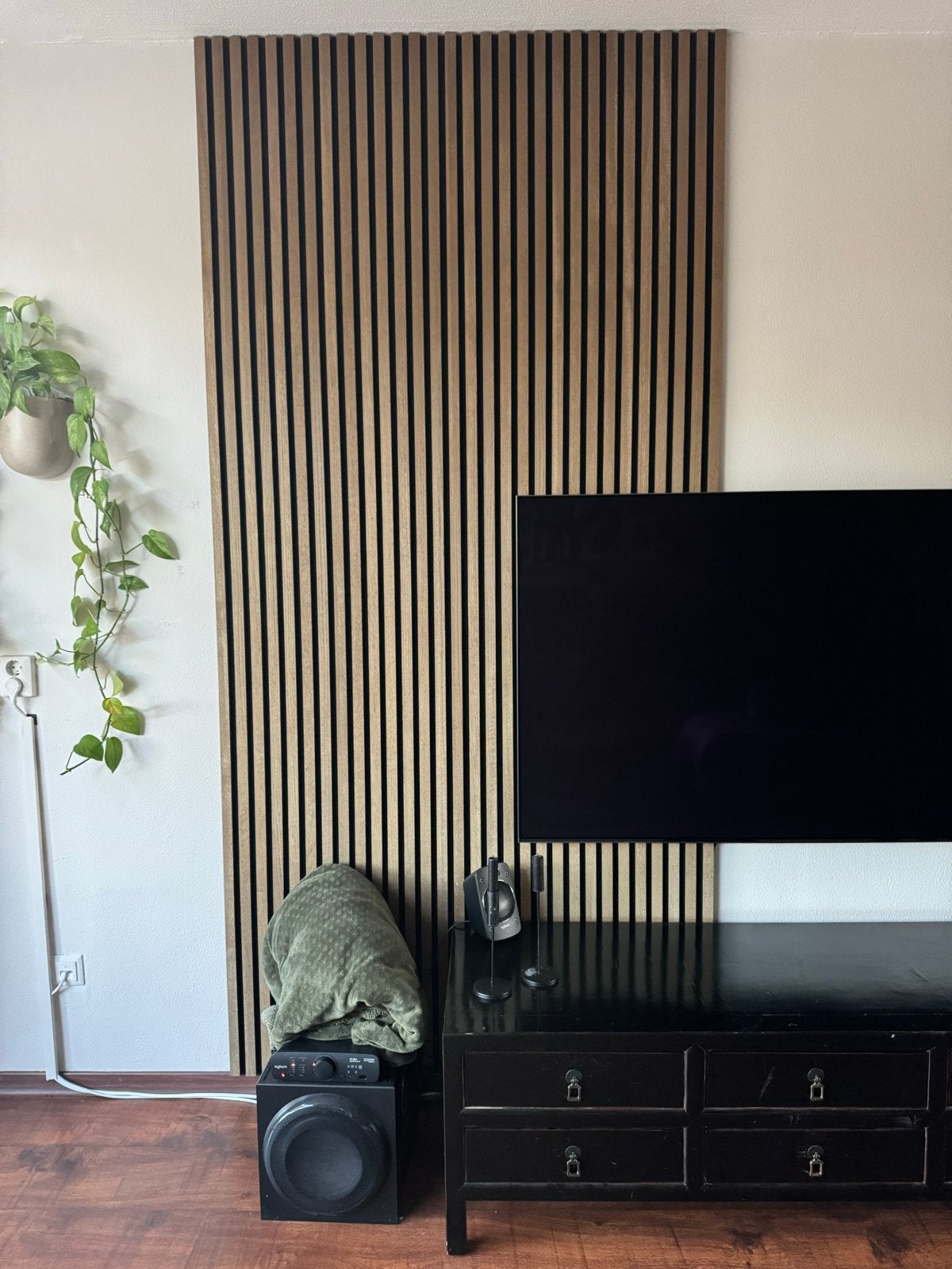 2 akoestische wandpanelen, 245x118 cm -van Karwei, Ophalen, Hout, Zo goed als nieuw, Bruin