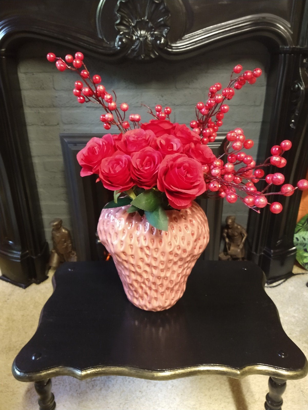 des pots Aardbeien Vaas met Kunstbloemen, Inclusief decoratie, Ophalen of Verzenden, Zo goed als nieuw, Roze