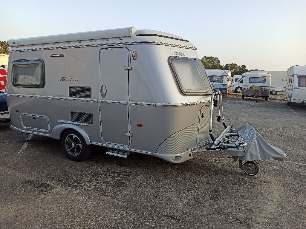 Eriba Touring 420 GT, bouwjaar 2021, Standaardzit, 750 - 1000 kg, Particulier, 4 tot 5 meter