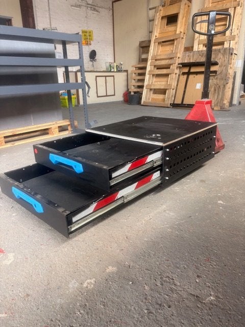 Sortimo (2572) L71 B71 H27 €299, Ophalen, Gebruikt, Mariapolder, Info@laaiin.nl