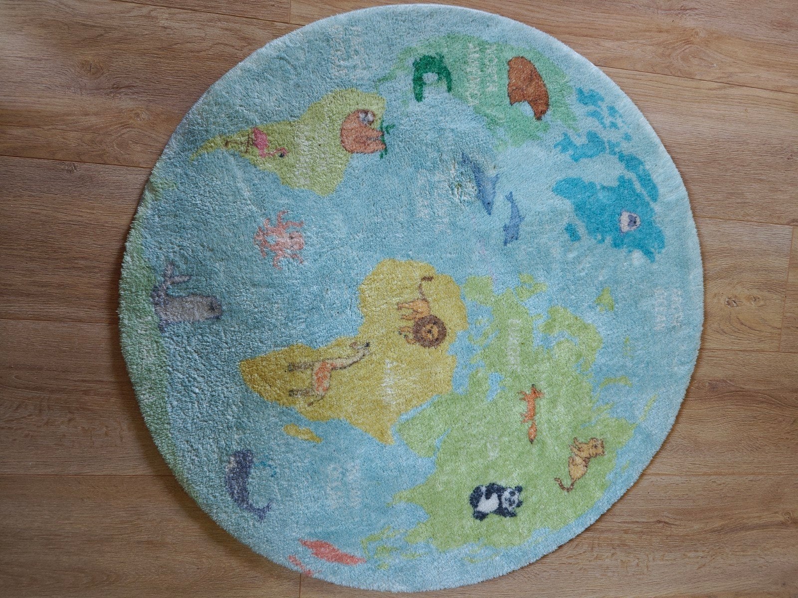 Ikea aardbol kleed, Ophalen