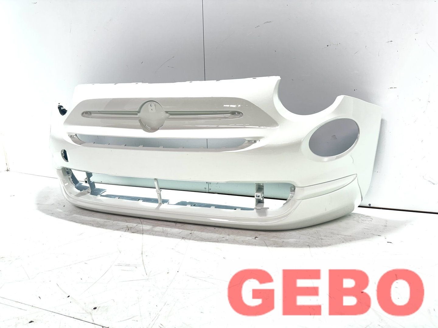 Fiat 500 2007/2015 voorbumper bumper 268 NIEUW 71777626, -, Voor, -, Nieuw
