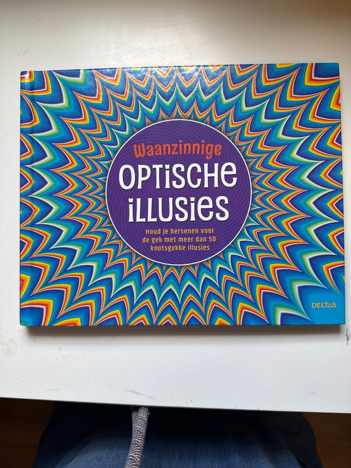 Waanzinnige Optische Illusies Boek - Deltas, Boeken, Ophalen of Verzenden, Zo goed als nieuw, Non-fictie