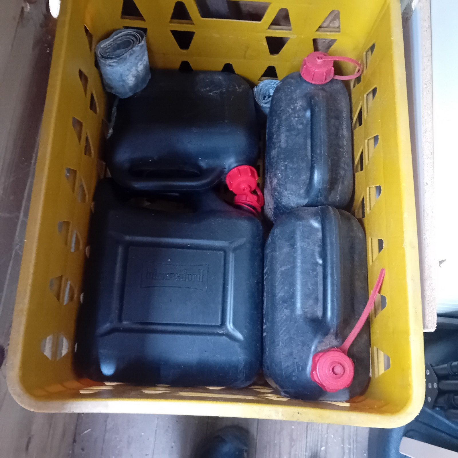 Set van 4 jerrycans, Ophalen of Verzenden