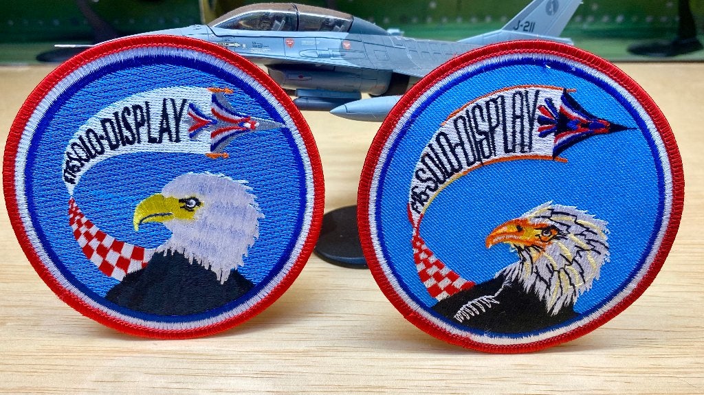 F-16 solo display patch patches KLU RNLAF, Ophalen of Verzenden, Zo goed als nieuw, Patch, Badge of Embleem