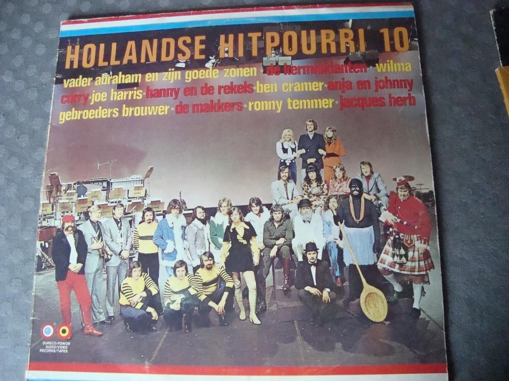Hollandse hitpourri 10, Ophalen of Verzenden, Zo goed als nieuw, 12 inch, Levenslied of Smartlap