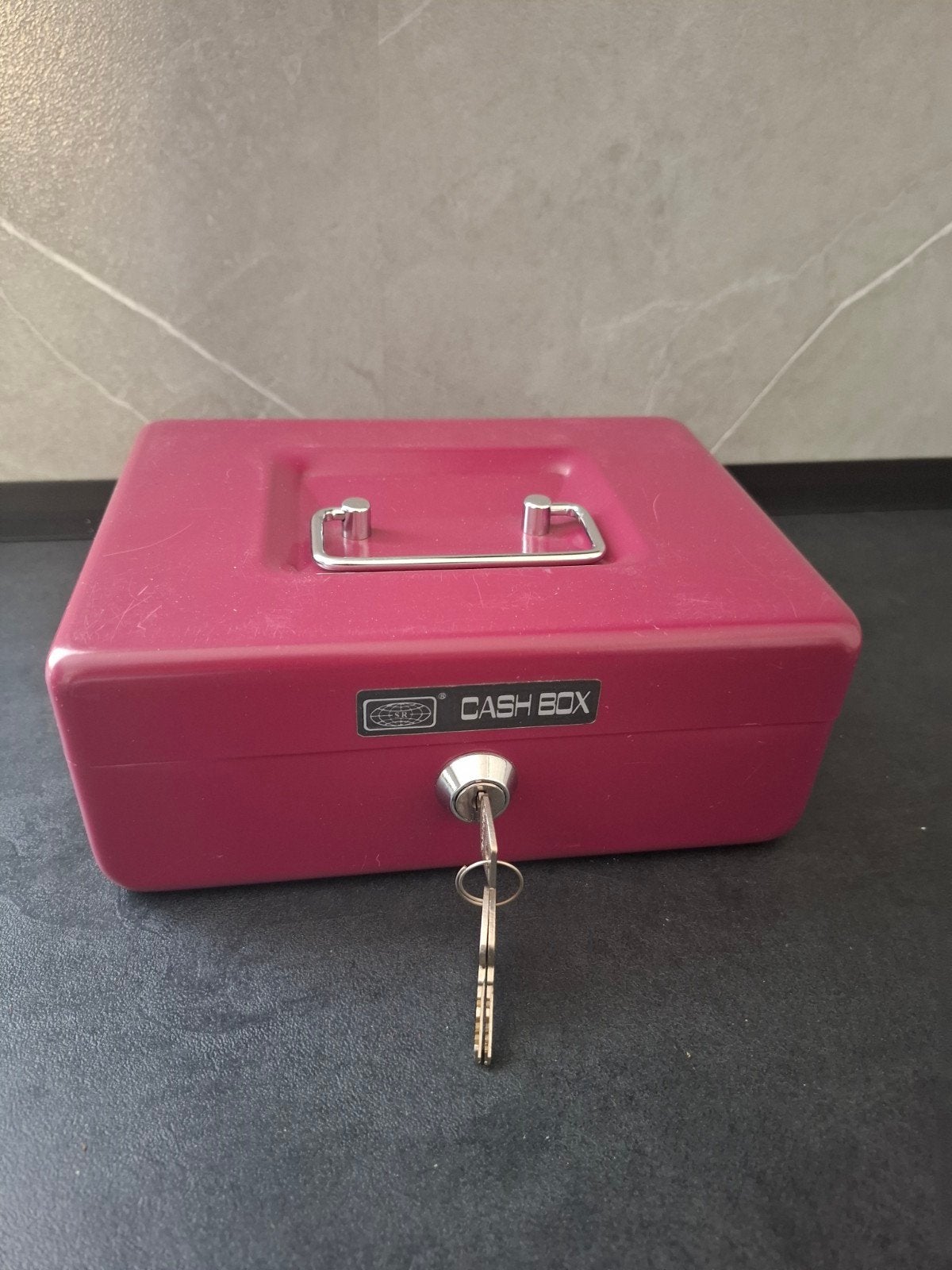 Cash Box / Brandkastje - Rood (H8xB20xD15 cm), Ophalen of Verzenden