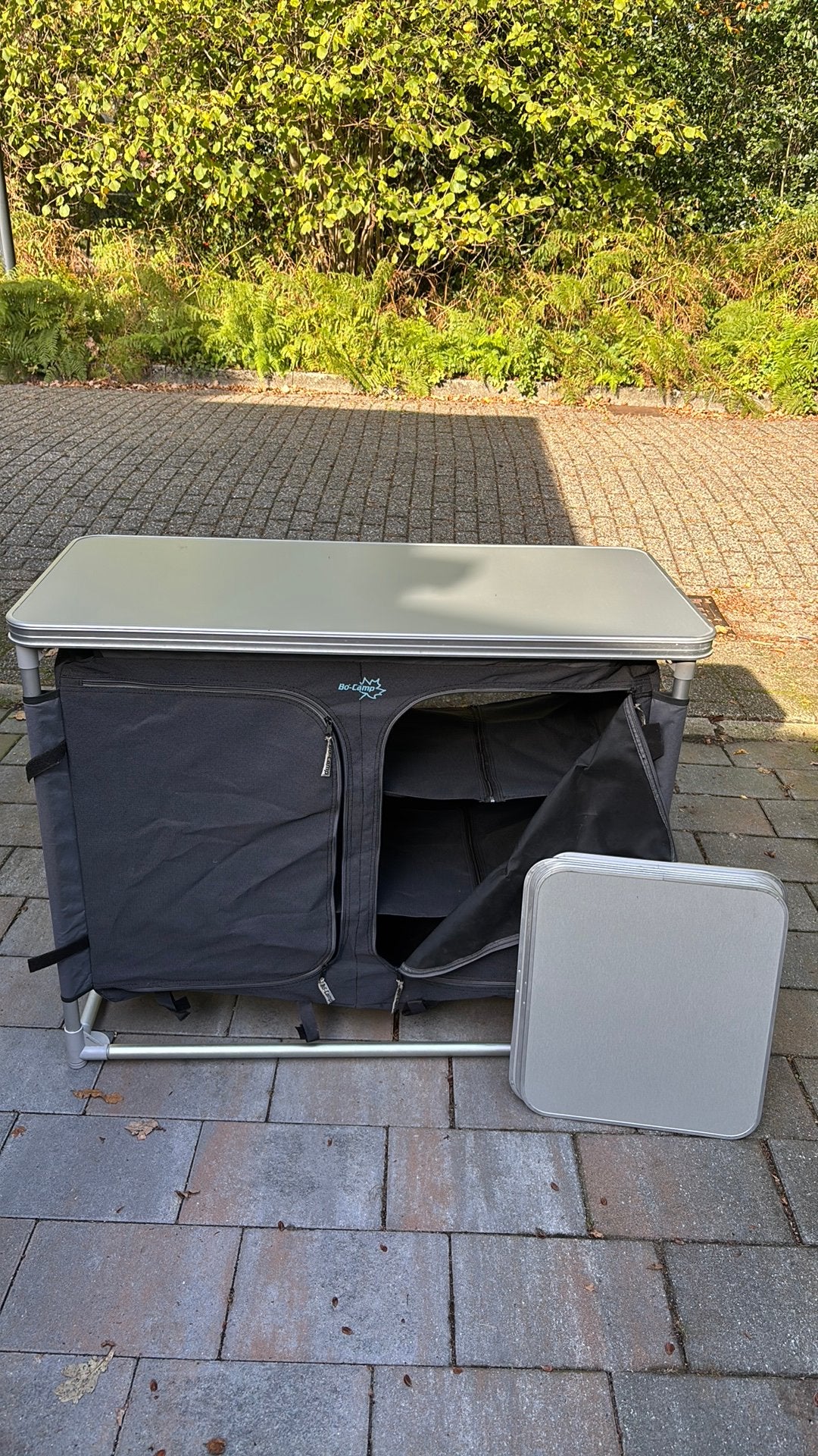 Bo-camp campingkast (ook Obelink samen €70,-), Caravans en Kamperen, Ophalen, Gebruikt, Campingkast