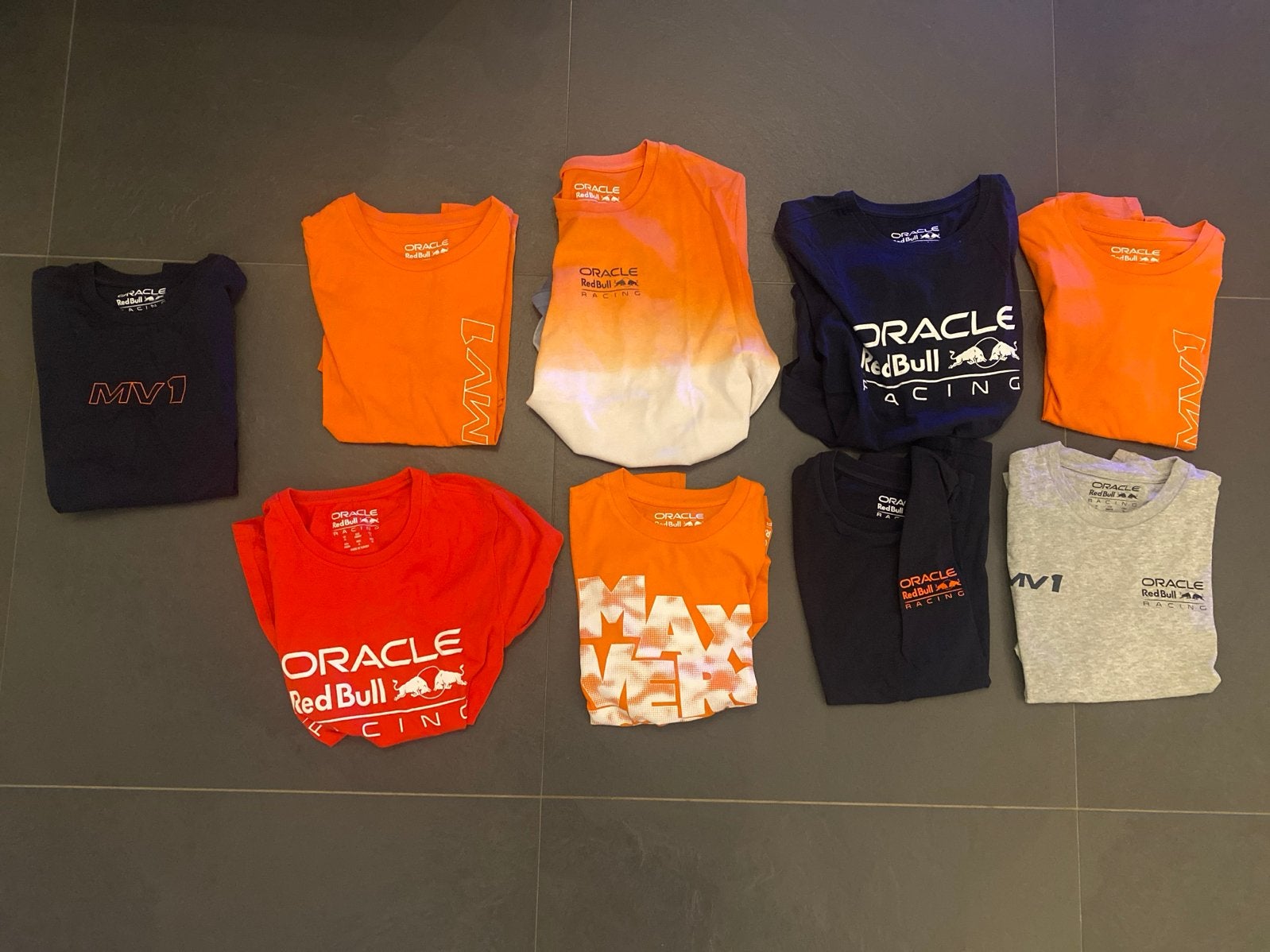 Max Verstappen Red Bull 9 stuks, T-shirts Maat 158 ZGAN, Kinderen en Baby's, Ophalen of Verzenden, Zo goed als nieuw, Jongen, Shirt of Longsleeve