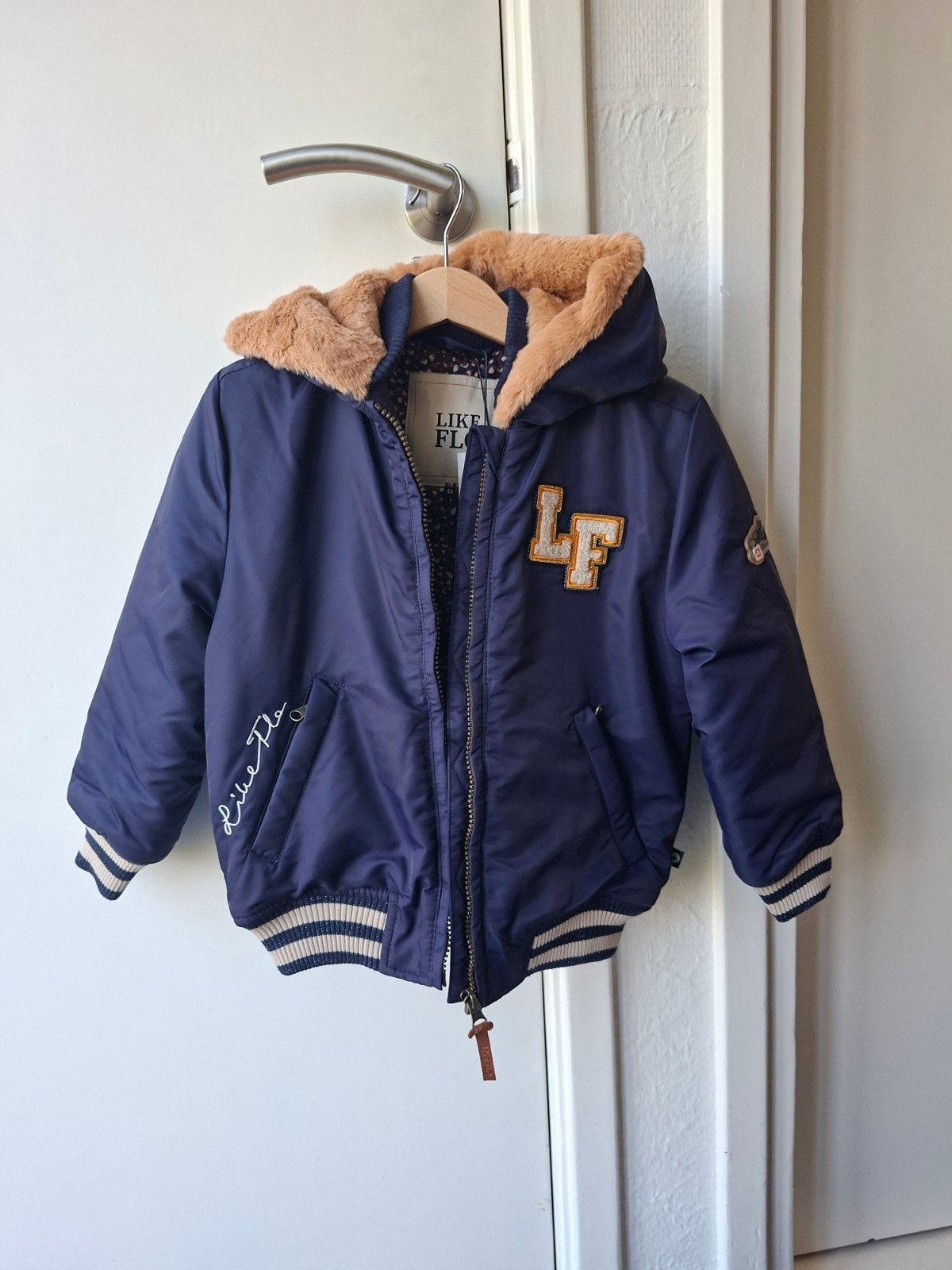 Like FLO Winterjas Maat 116/6Y - Nieuw met kaartjes, Ophalen, Meisje, Like FLO, Nieuw