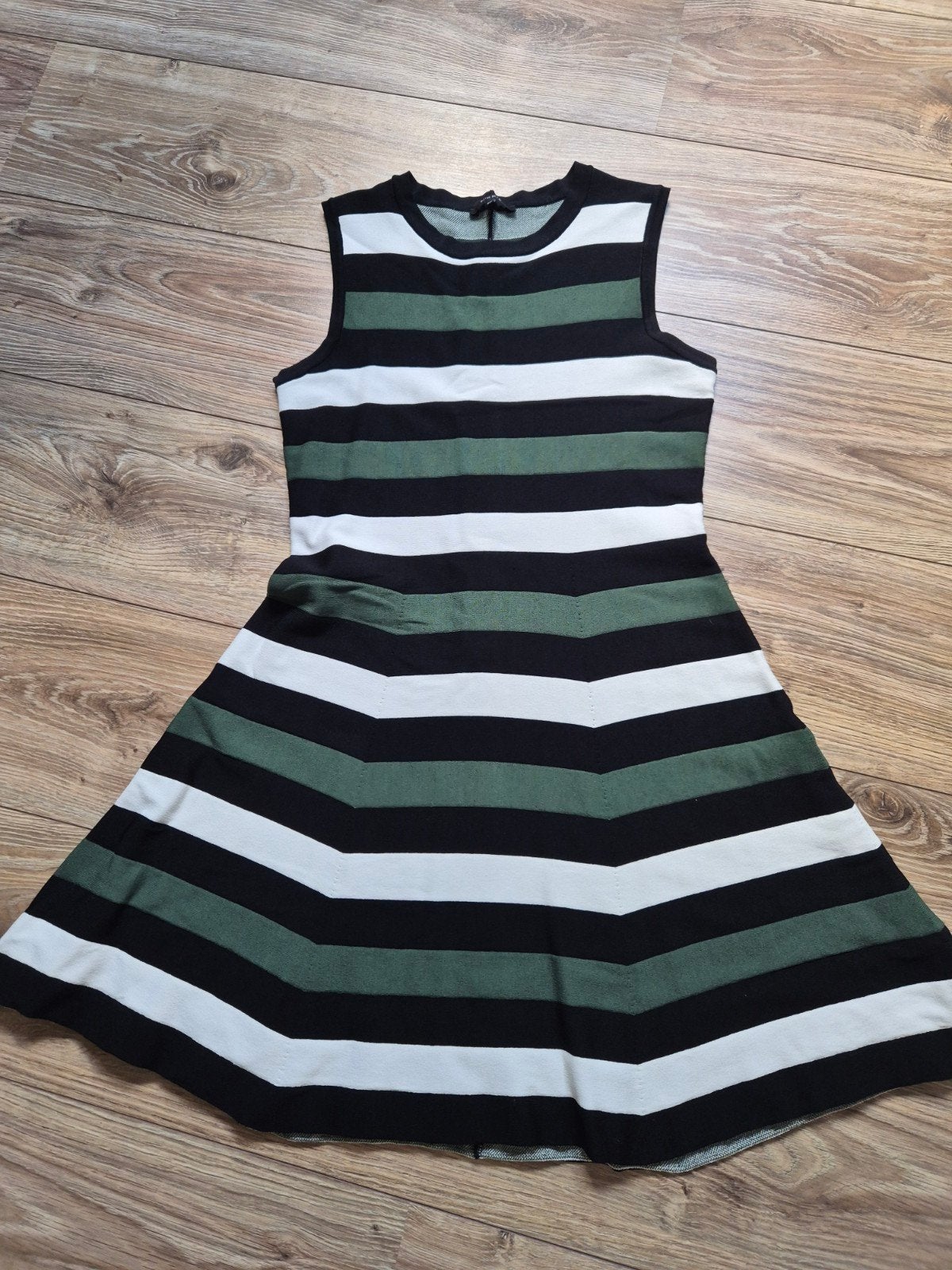 Nikkie jurk maat 40, Kleding | Dames, Maat 38/40 (M), Meerkleurig, Nieuw, Ophalen of Verzenden