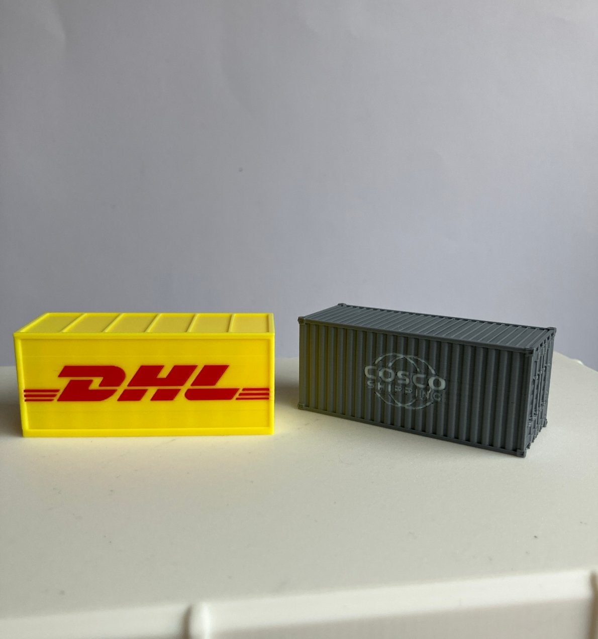 H0 scenery: Gedetailleerde 20 ft containers (Cosco Shipping), Overige merken, Gelijkstroom of Wisselstroom, Overige typen, Nieuw