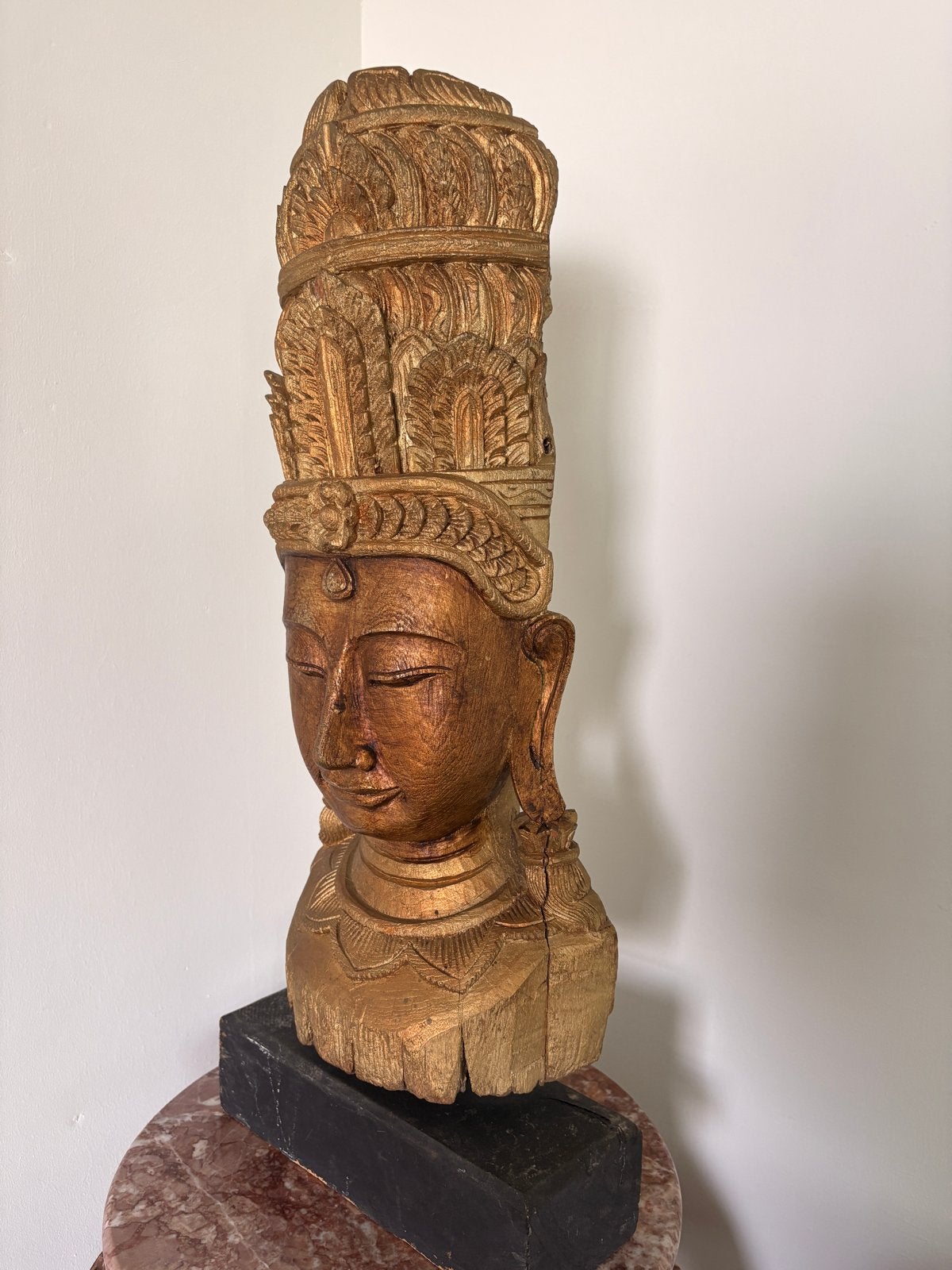 Antieke Houten Boeddha Buste - Handgesneden en Verguld, Buste, Handgemaakt, Hout, Goud