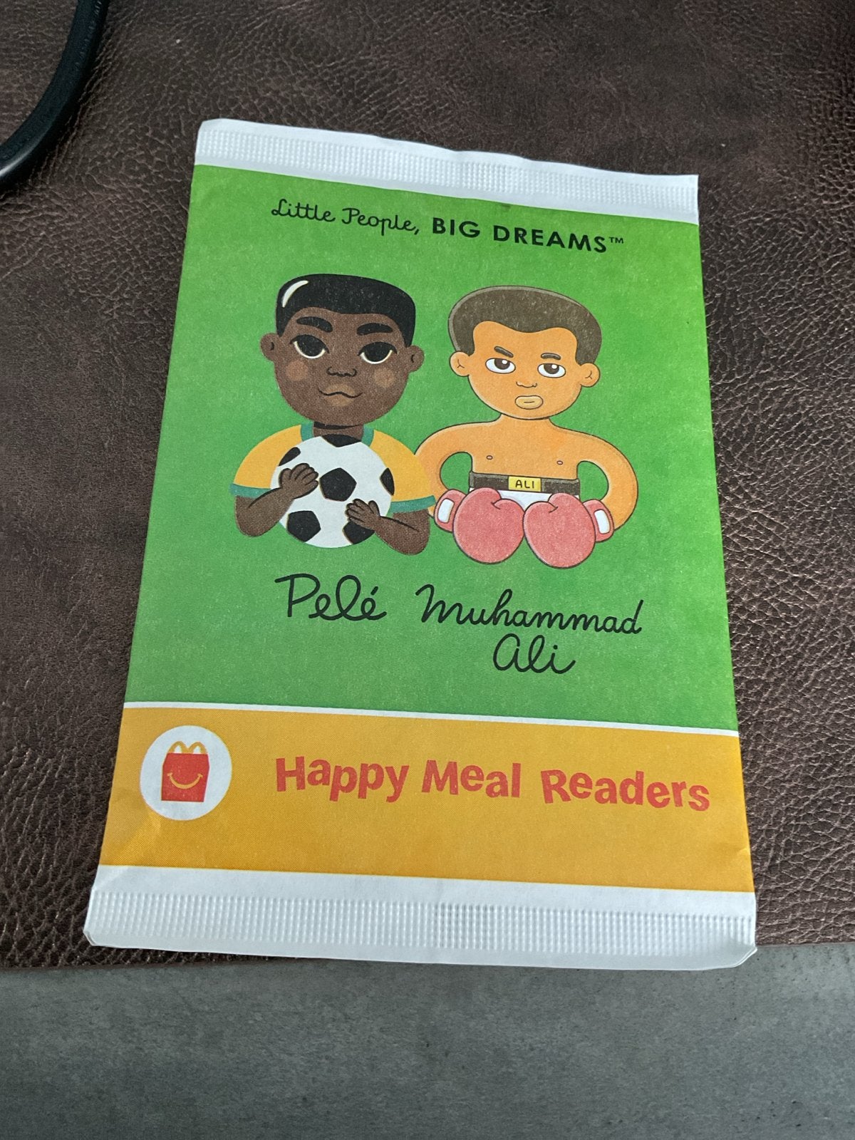 Little People, BIG DREAMS: Pelé & Muhammad Ali Happy Meal Bo, Ophalen of Verzenden, Nieuw