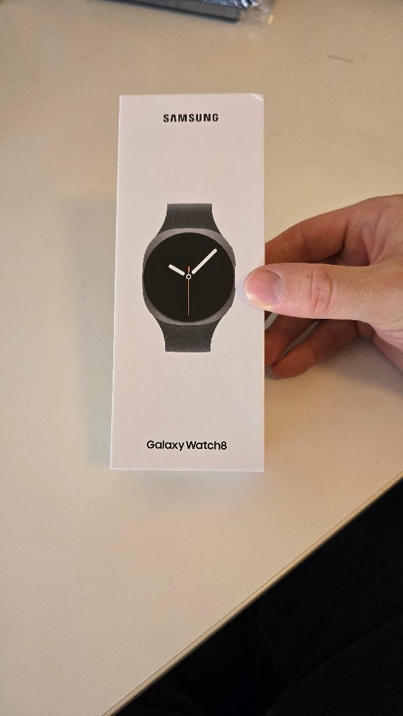 Samsung Galaxy Watch8 , 40mm , LTE , Grafiet (Grijs), Nieuw, Samsung ⌚️, Ophalen of Verzenden, Waterdicht