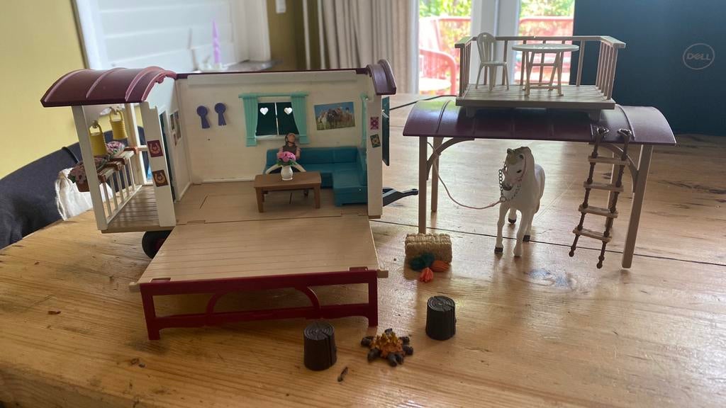 Schleich caravan met paard en accessoires, Ophalen of Verzenden, Zo goed als nieuw