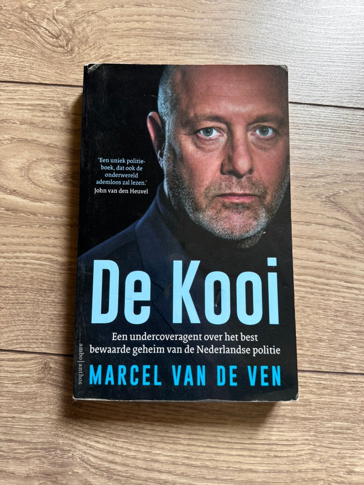 Marcel van de Ven - De Kooi, Ophalen of Verzenden, Gelezen, Marcel van de Ven