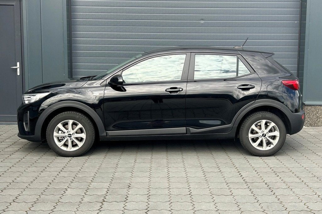 Kia Stonic 1.2 MPi ComfortLine AIRCO CRUISE CARPLAY STOELVER, Voorwielaandrijving, Gebruikt, 4 cilinders, Met garantie (alle)