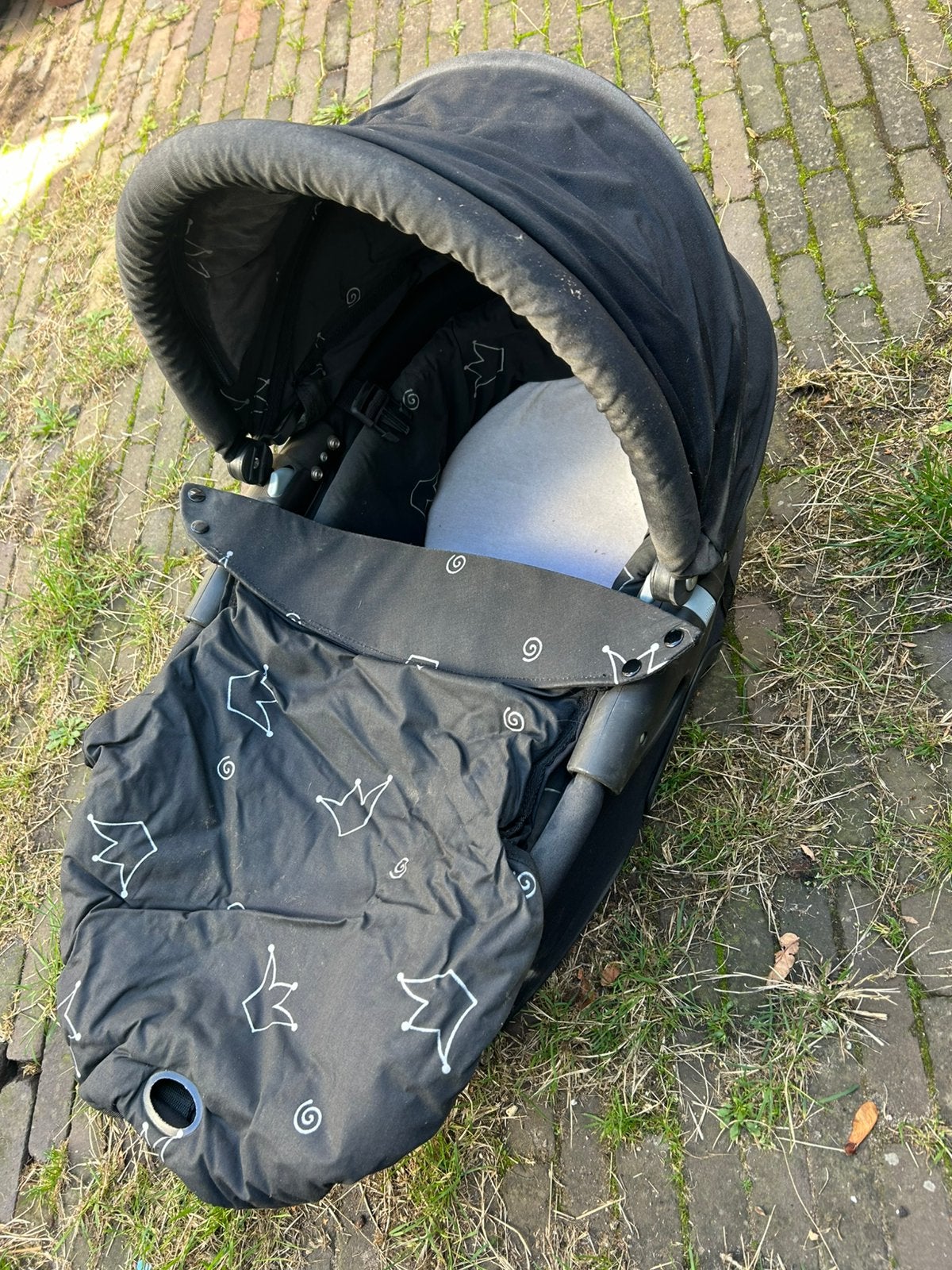 Draagbare reis wieg van Maxi cosi, Ophalen, Zo goed als nieuw, Maxi-Cosi