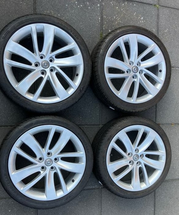18 19 inch Opel Astra K J velgen banden 5x105, Ophalen, 18 inch, Band(en), Personenwagen