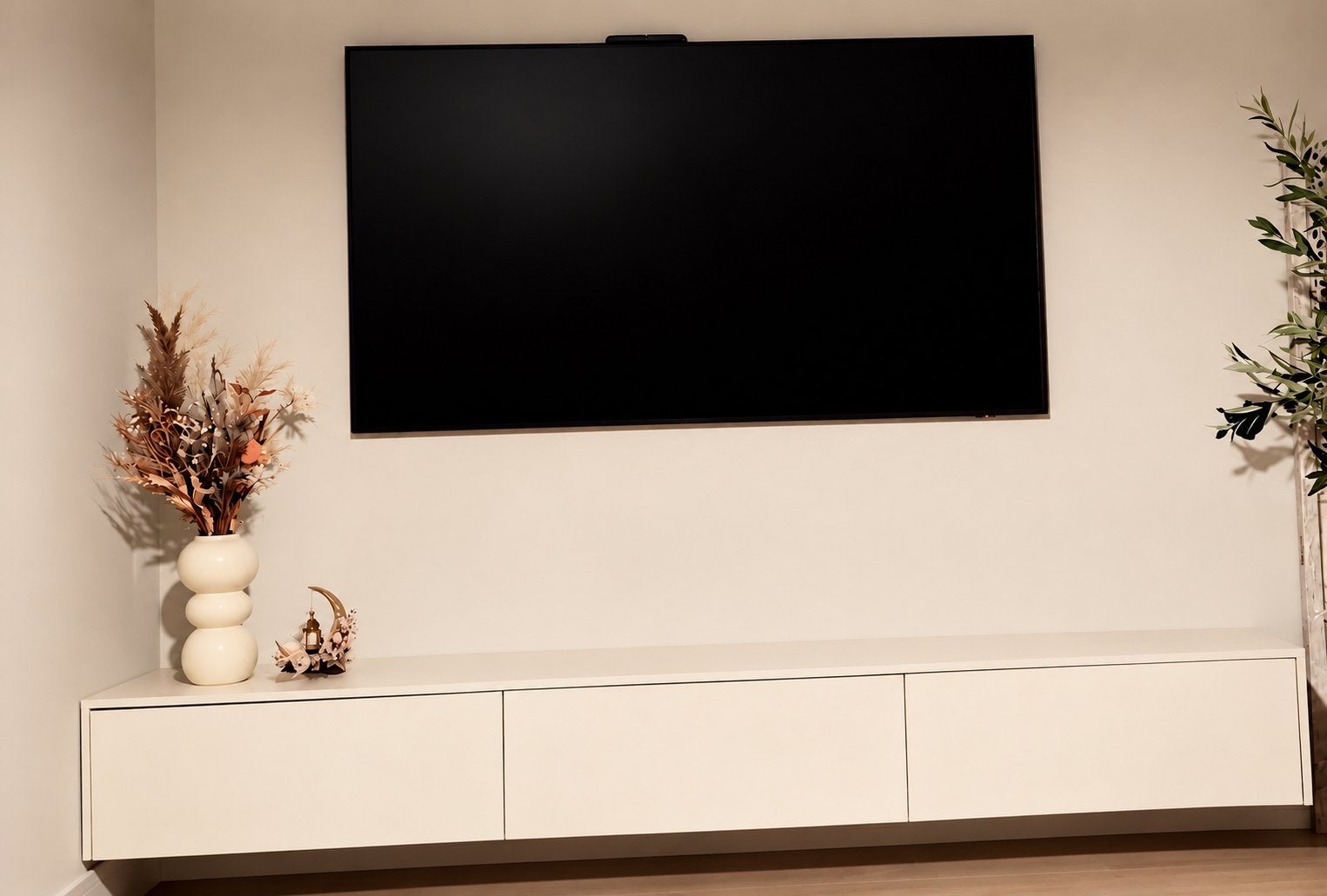 Gratis TV meubel 240 cm - Travertine look (scharnier defect), Ophalen, Overige materialen, Gebruikt, 200 cm of meer
