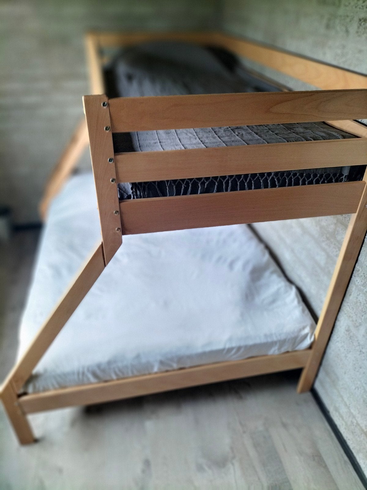 Zgan stapelbed 3 persoons massief beukenhout, Huis en Inrichting, Ophalen, Minder dan 160 cm, 140 cm, Zo goed als nieuw