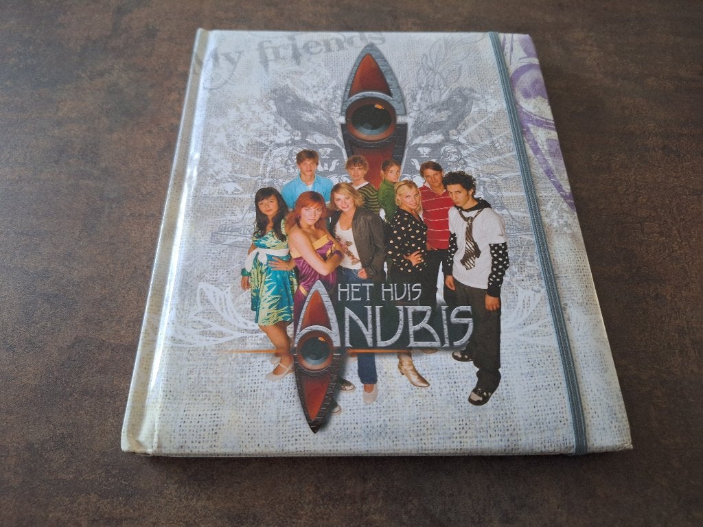 Het huis Anubis Vriendenboek, Verzenden, Zo goed als nieuw