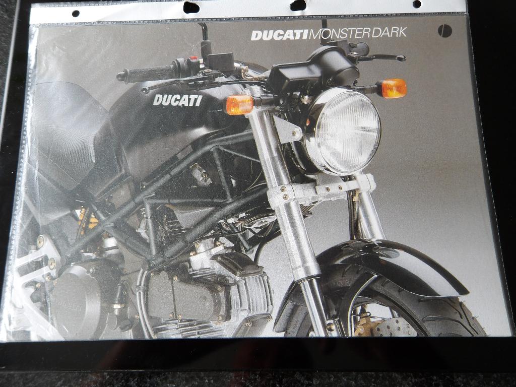 Folder Ducati Monster DARK 600, Motoren, Handleidingen en Instructieboekjes, Verzenden, Ducati