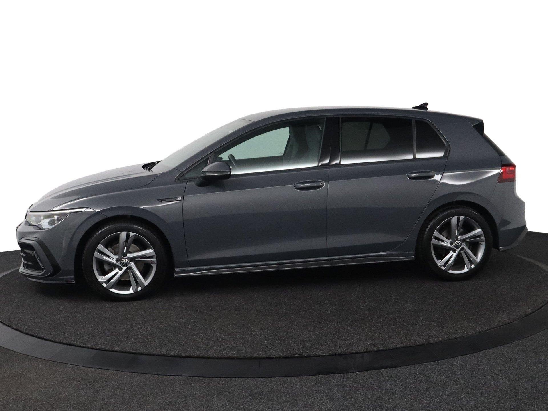Volkswagen Golf 1.5 eTSI R-Line Business, Auto's, 4 cilinders, 150 pk, Golf, 1500 kg
