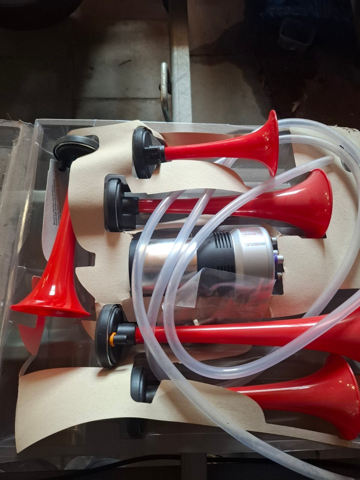4 tonige luchthoorn 12 volt, Ophalen of Verzenden, Nieuw