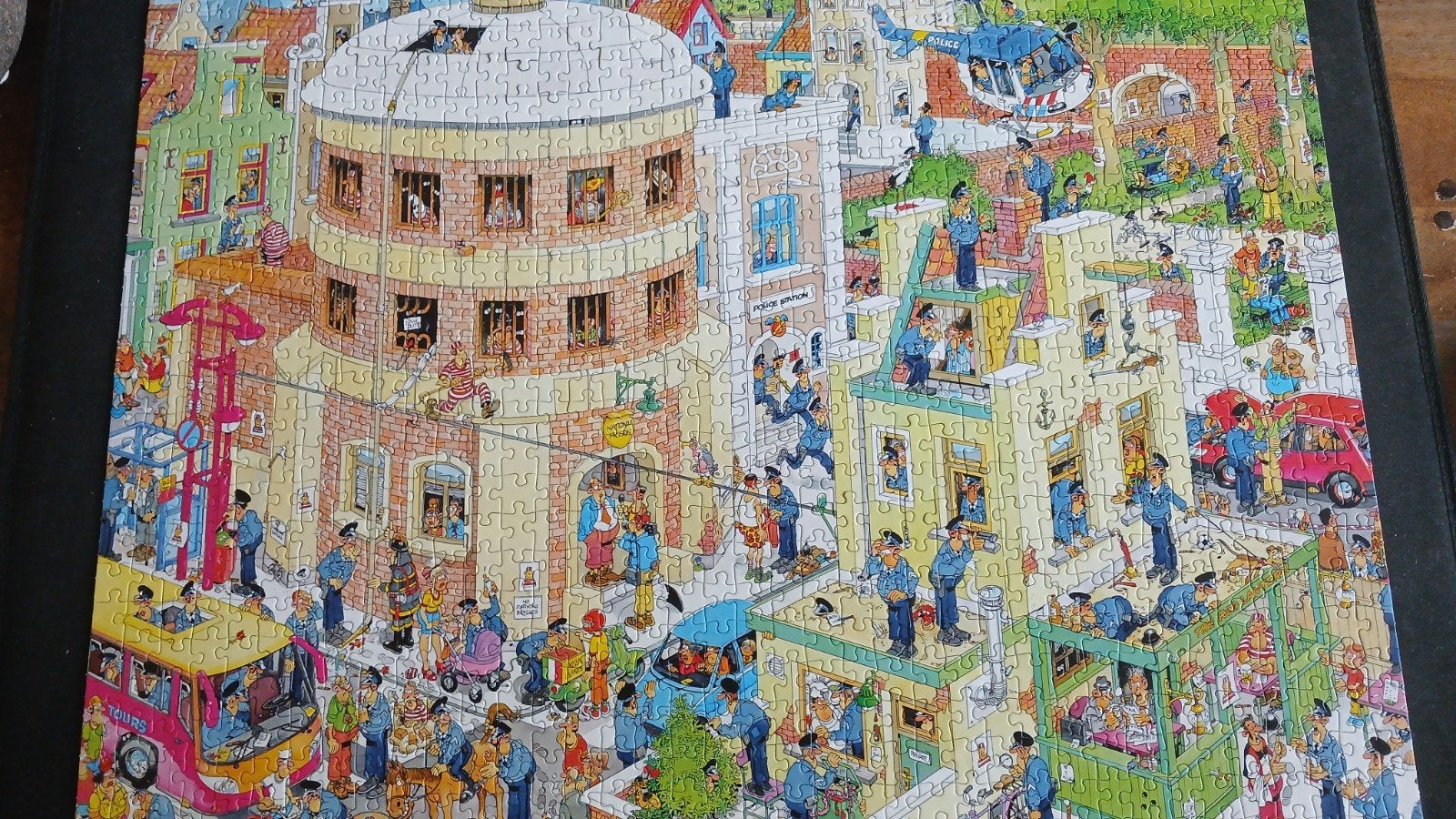 Jan van Haasteren - The Escape - 950 stukjes om te ruilen, Ophalen, 500 t/m 1500 stukjes, Zo goed als nieuw, Legpuzzel