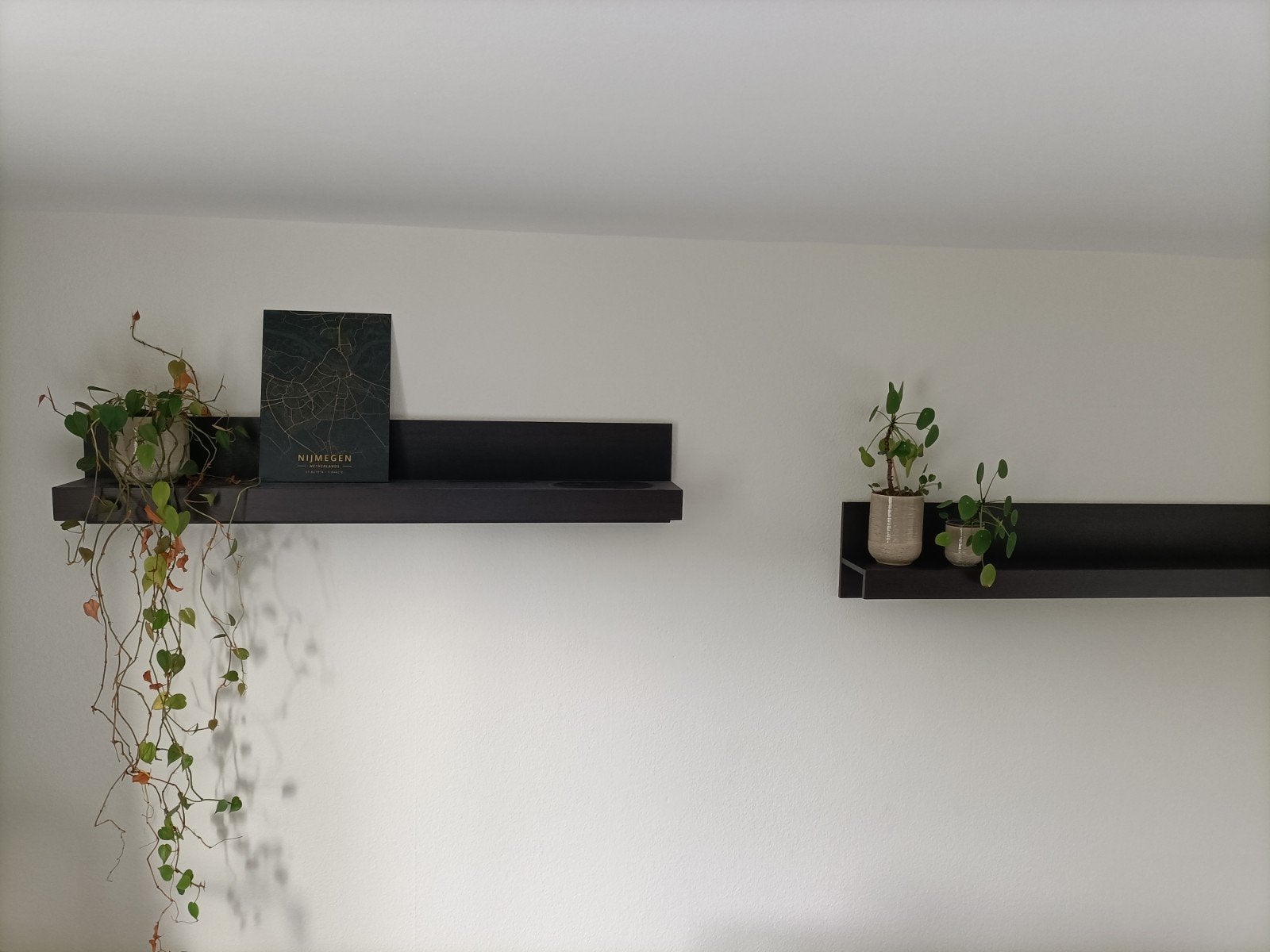 Decoratie plank twee stuks, Ophalen, Gebruikt