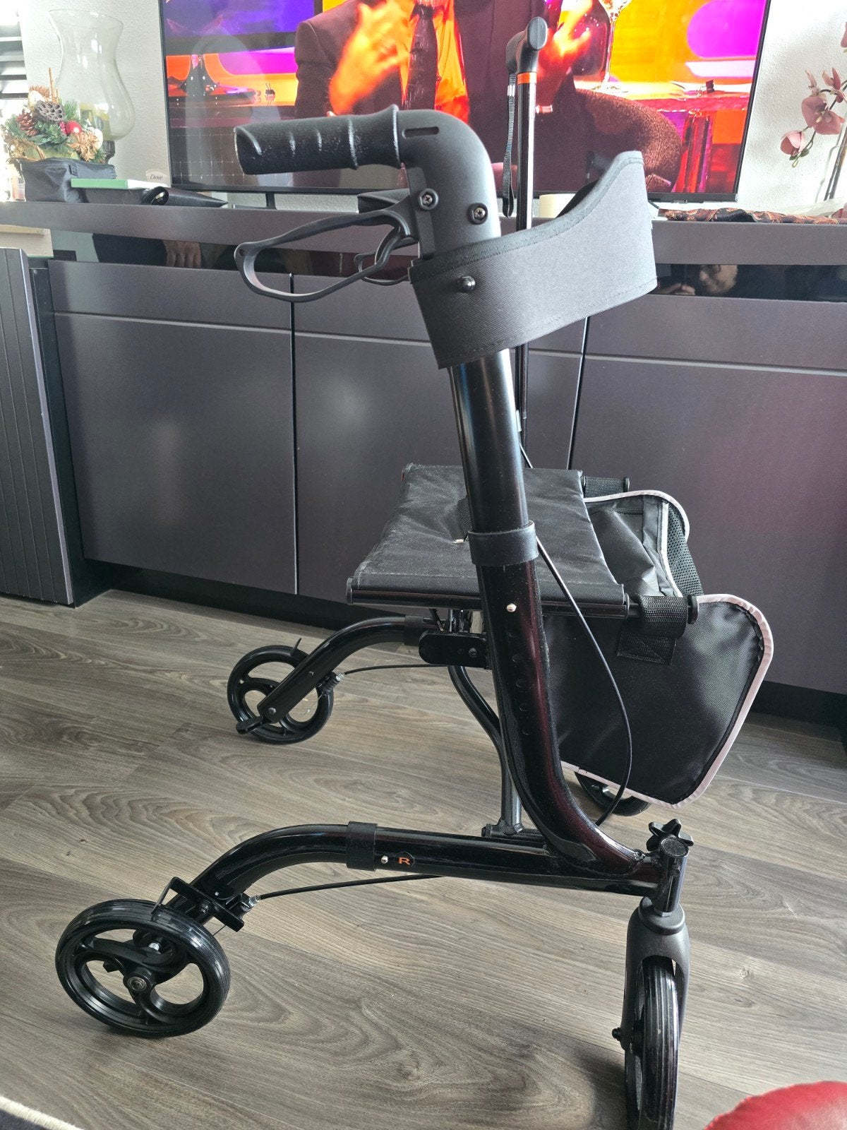 Rollator zgan, Diversen, Ophalen, Opvouwbaar, Zo goed als nieuw