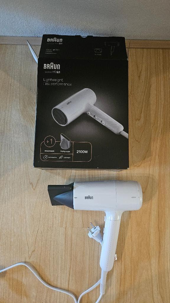 Braun föhn, Ophalen of Verzenden, Zo goed als nieuw, Föhn of Haardroger
