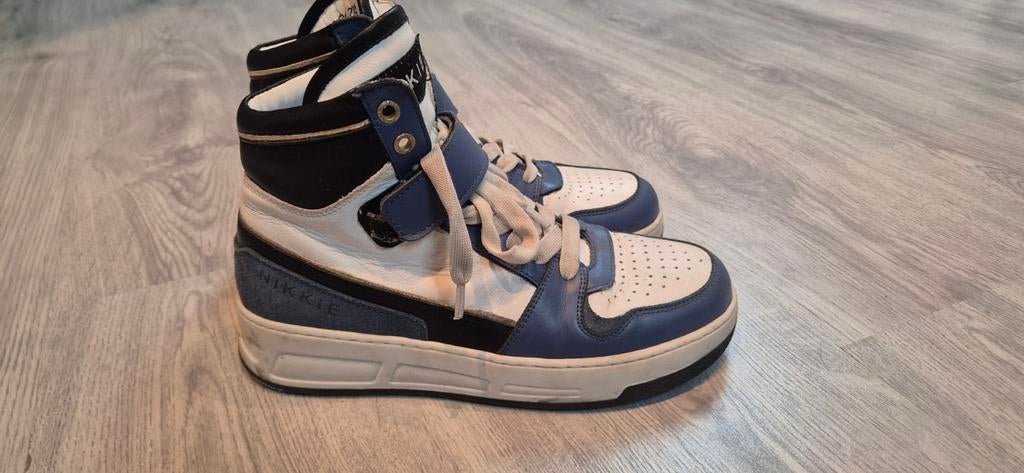 Hele mooie schoenen van Nikkie, Wit, Ophalen of Verzenden, Nikkie, Sneakers of Gympen