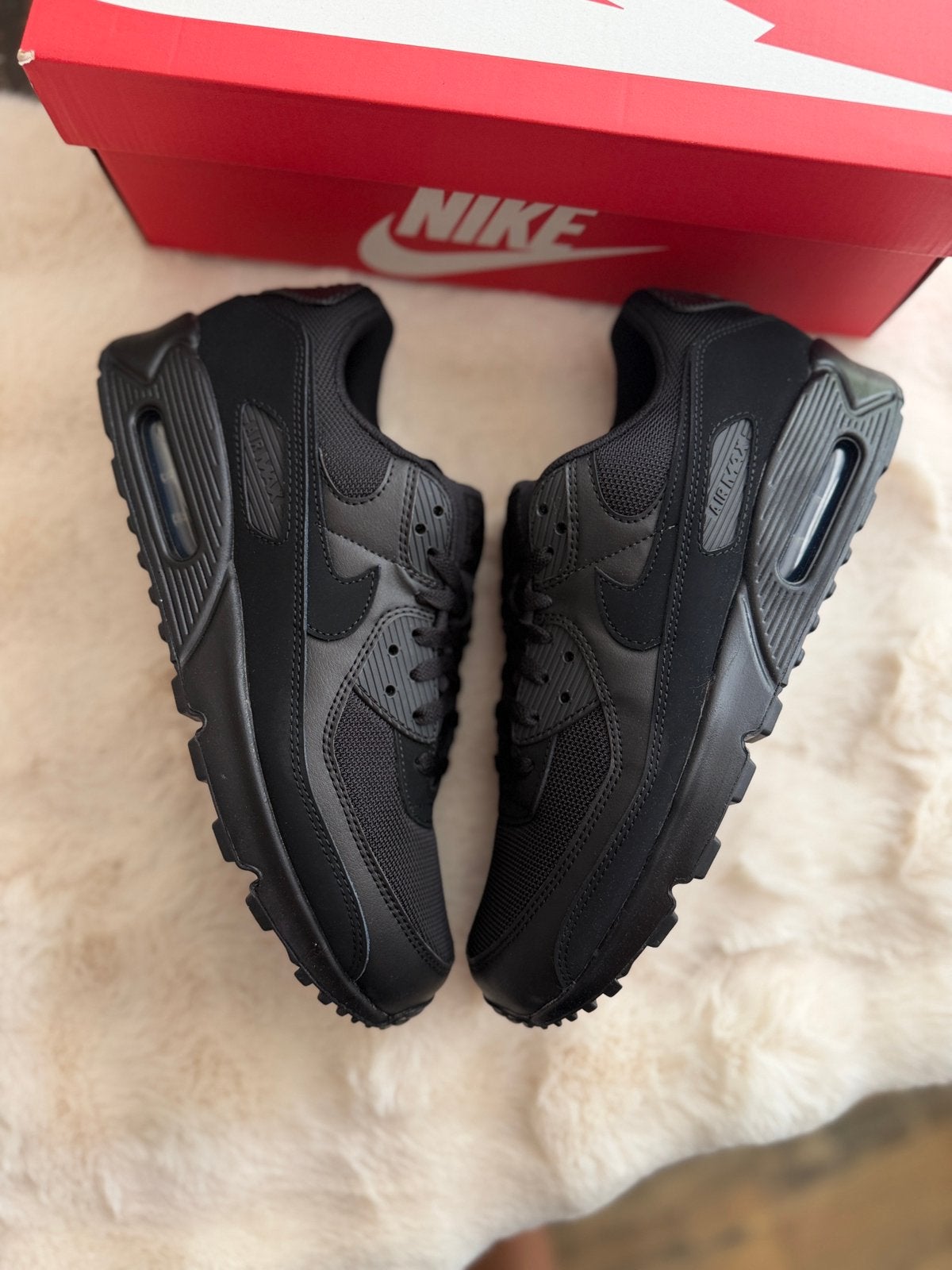 Nike Air Max 90 Zwart EU 46 AirMax 90 nieuw Sneakermaatje, Zwart, Nike, Nieuw, Ophalen of Verzenden