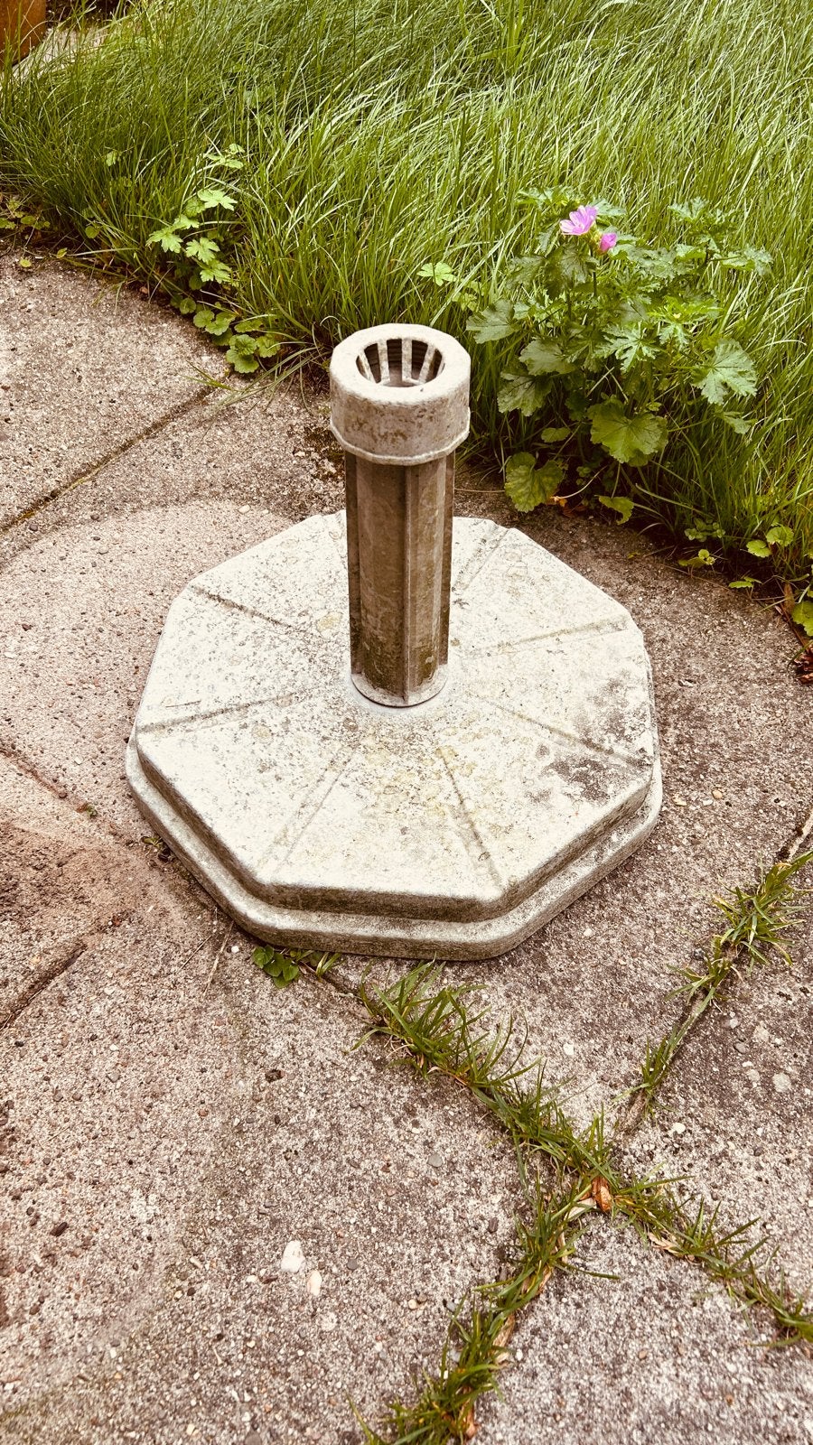 Stevige parasolvoet van beton, Tuin en Terras, Ophalen, Gebruikt, Parasolvoet