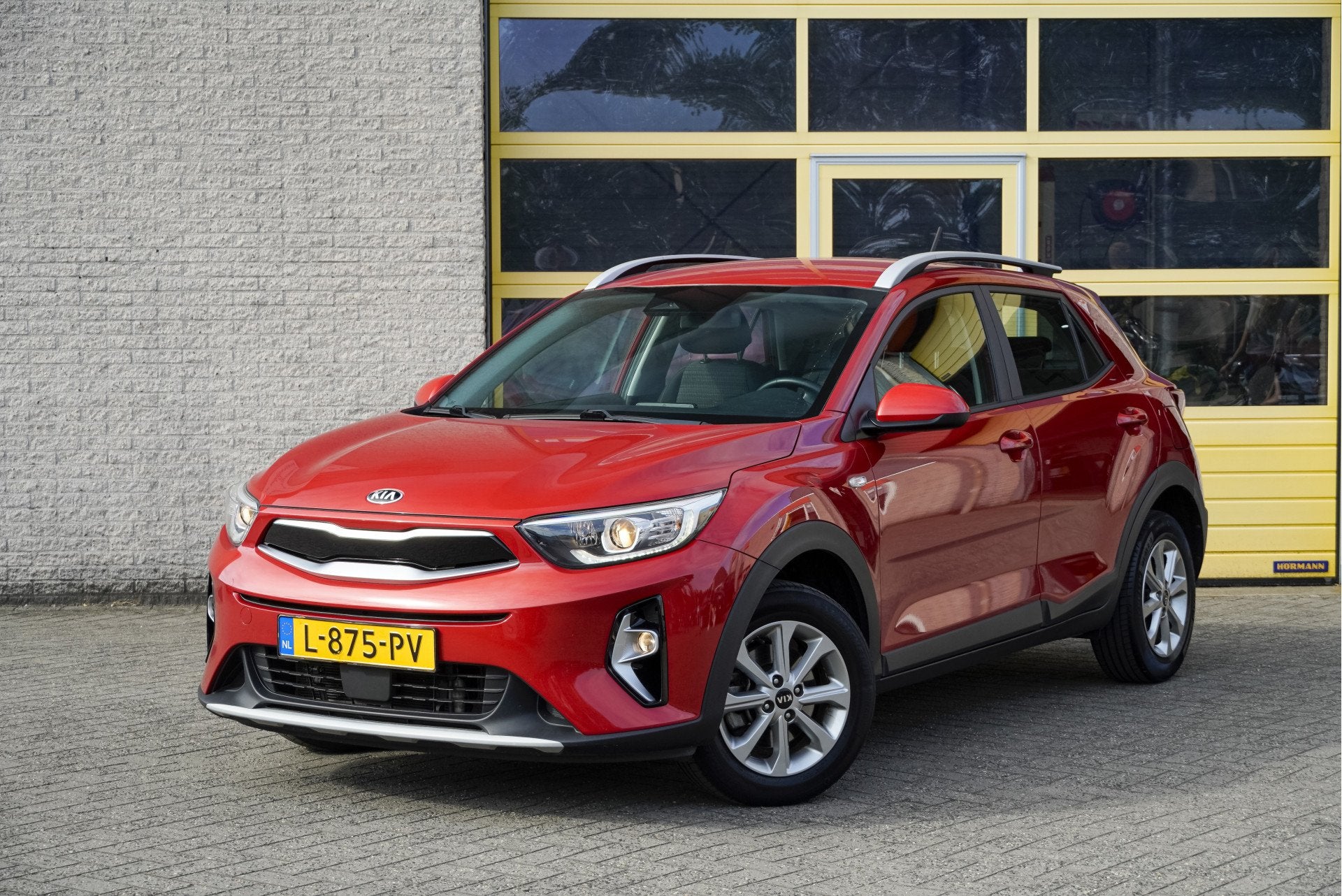 Kia Stonic 1.0 T-GDi MHEV DynamicLine BJ2021 Lmv 15" | Led |, Auto's, Voorwielaandrijving, Dealer onderhouden, Gebruikt, 49 €/maand
