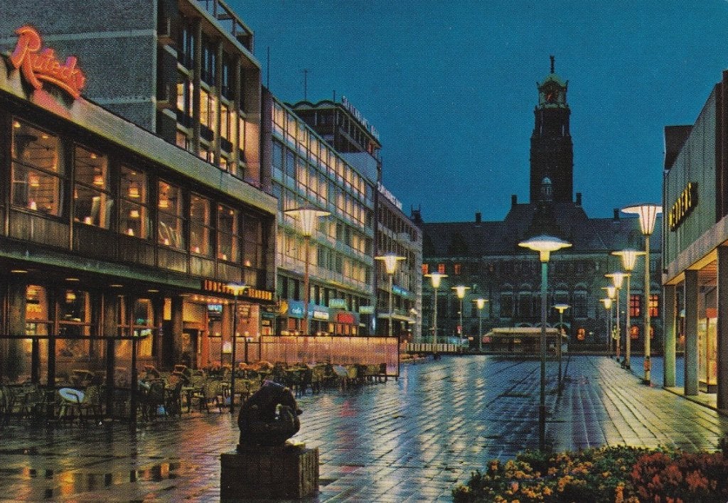 753U Rotterdam Stadhuisplein Ruteck's, beeldje "Beertjes", Ophalen of Verzenden, 1960 tot 1980, Ongelopen, Zuid-Holland