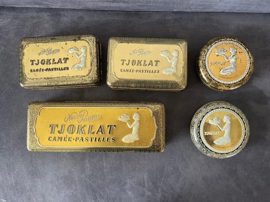 5 vintage Tjokolat blikken, Verzamelen, Blikken, Ophalen of Verzenden, Gebruikt, Overige, Overige merken