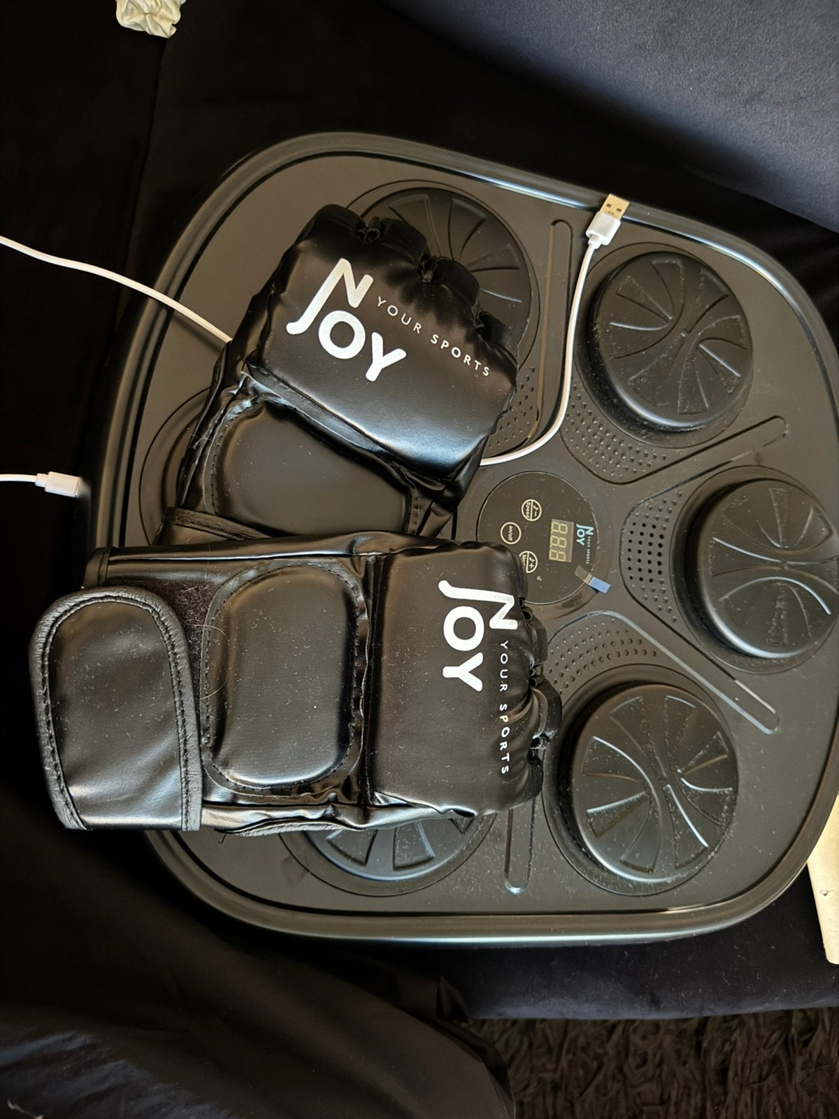 Bluetooth Boksmachine met Muziekfunctie – Zgan, Ophalen, Zo goed als nieuw, Bokszak
