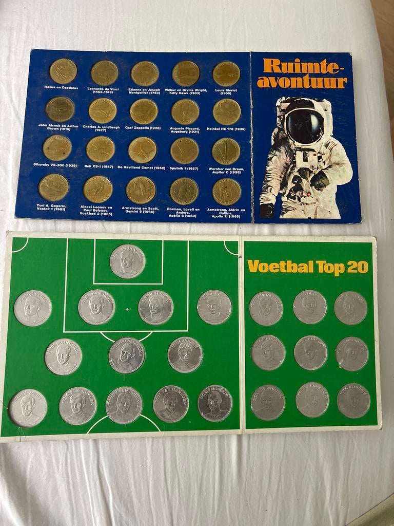 Shell verzamelmunten 1970 Voetbal Top 20 & Ruimte-avontuur, Verzamelen, Overige Verzamelen, Gebruikt, Ophalen of Verzenden